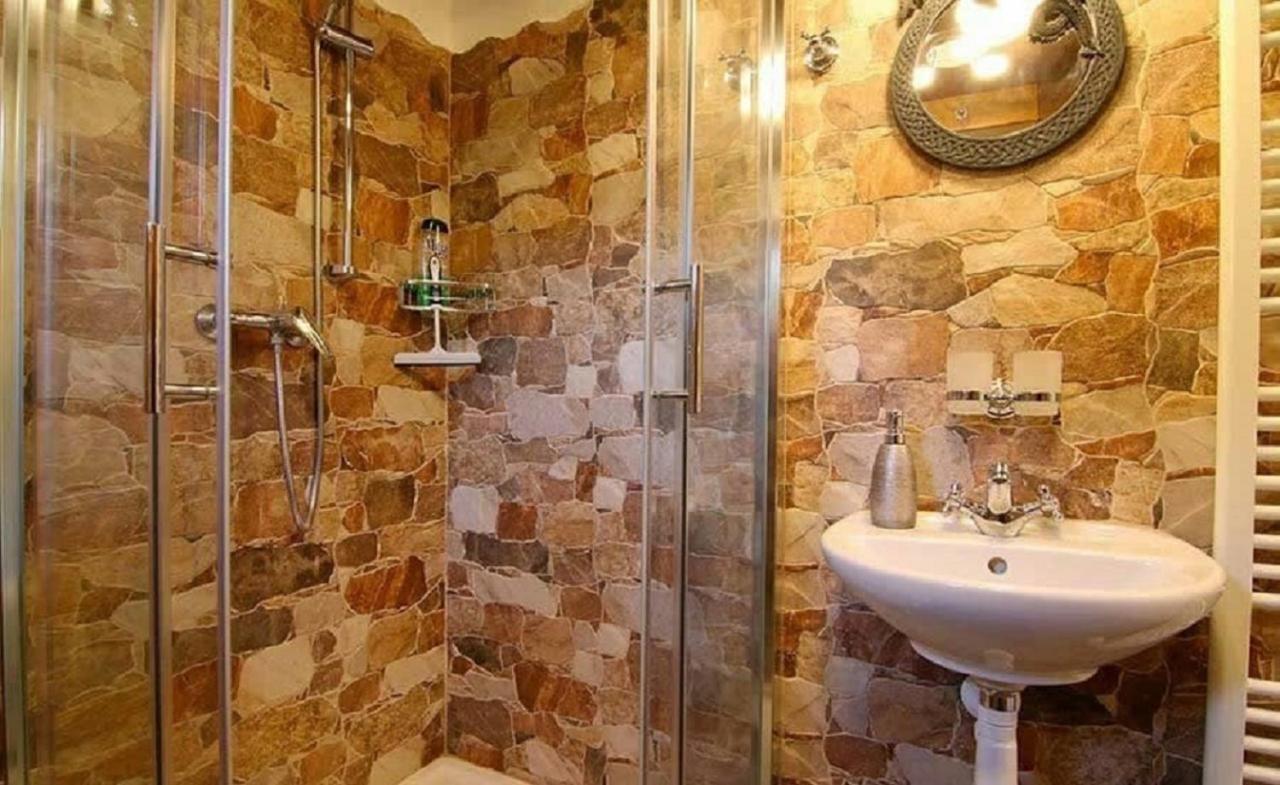 Draci Udoli Apartment *